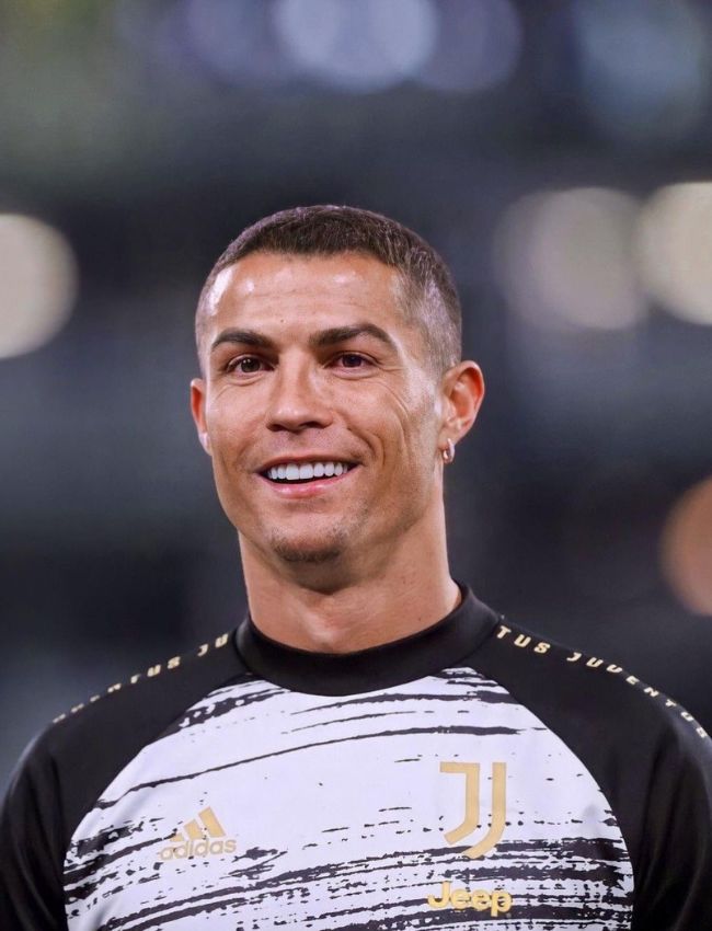 Tổng hợp kiểu tóc của Ronaldo đẹp và ấn tượng nhất